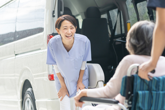 病院での散髪はどうしたらいい？入院している家族の散髪5つの方法と注意点